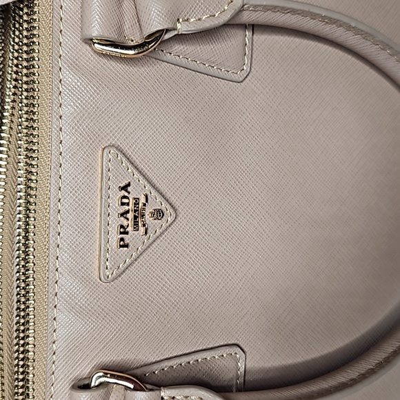 PRADA SAFFIANO GALLERIA  TOP HANDLE TOTE -PINK BEIGE - Picture 2 of 14